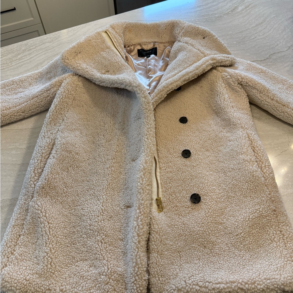 J Crew villa sherpa coat! Size 8 petite - Picture 4 of 12